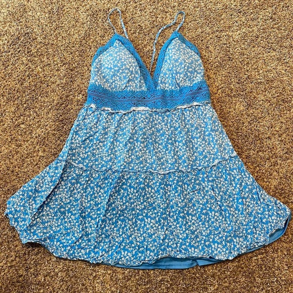 Rue21 | Dresses | Rue 2 Blue White Floral Print Crochet Mini Dress ...